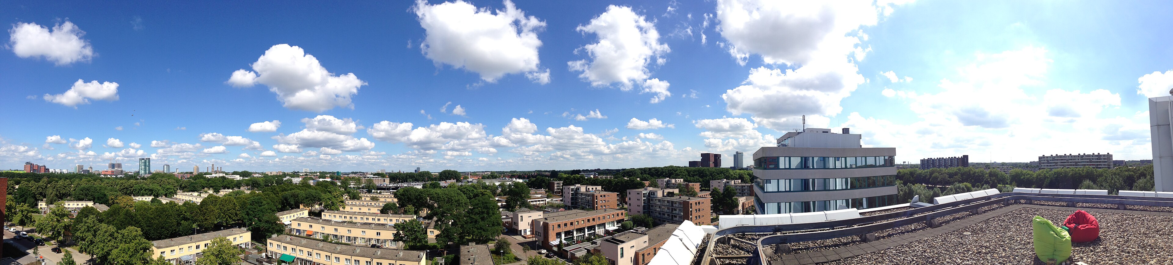 Panorama over Utrecht van west naar oost